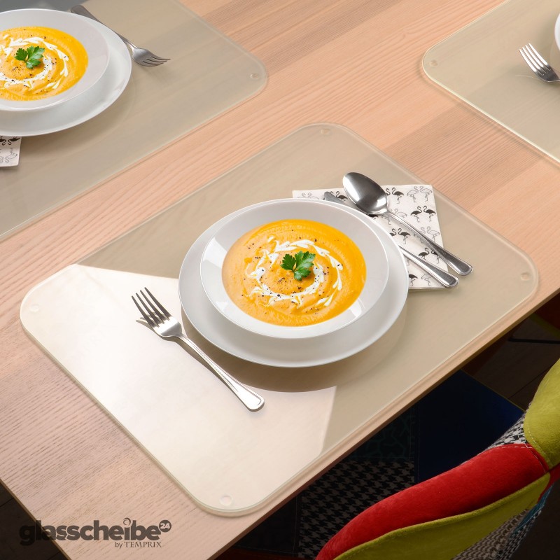 modernes tischset aus esg glas